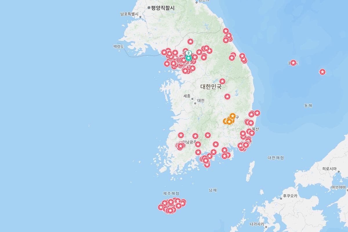 Carte de la Corée du Sud couverte des adresses enregistrées par l'équipe, de Séoul à Jeju